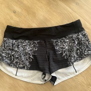 Lululemon Shorts sz.8